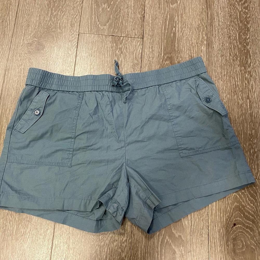 Loft Cargo Shorts Navy Blue
